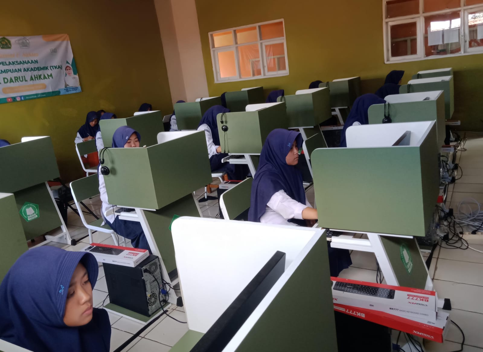 MTs Darul Ahkam Mengikuti Gladi Bersih TKA (Tes Kemampuan Akademik) 